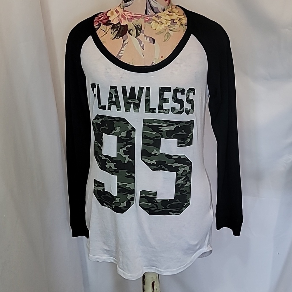 Free with Purchase * NWT ARDENE Flawless Baseball T-Shirt
